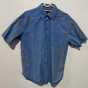 Tommy Hilfiger Buttons Down Shirt